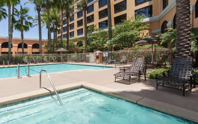 Delta Hotels by Marriott Anaheim Garden Grove