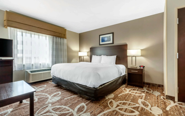 MainStay Suites Lincoln University Area