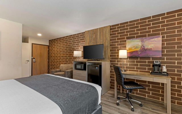 Best Western Plus Waterloo & Cedar Falls