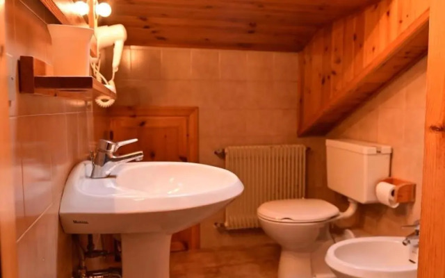 Appartamenti Casa Vacanze Raethia