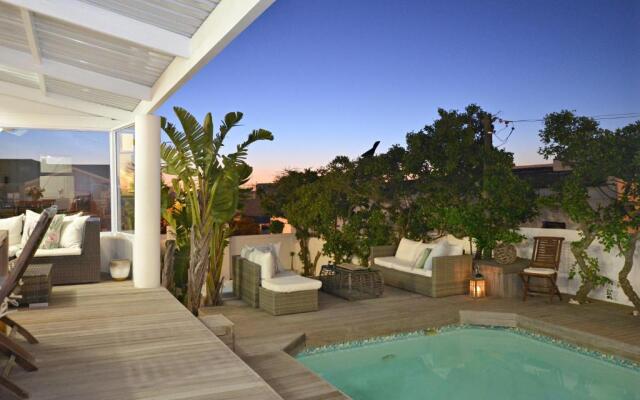 White Waves Beach House