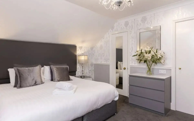 Lincoln House Hotel