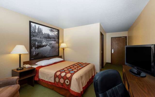 Super 8 by Wyndham Bemidji MN