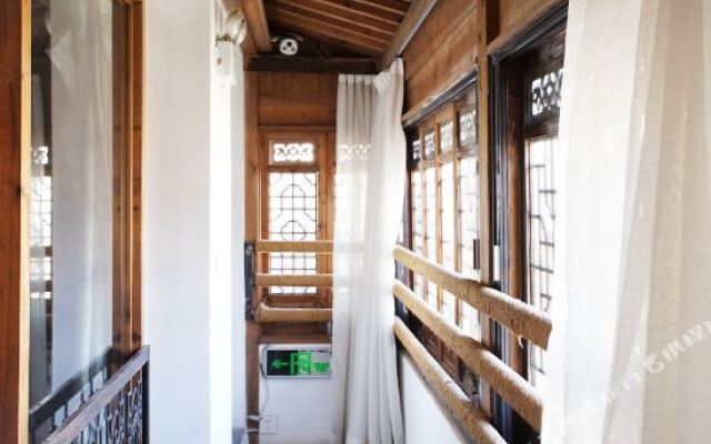 Yixiu Mountain Inn