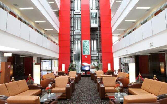 Crossway Hotel