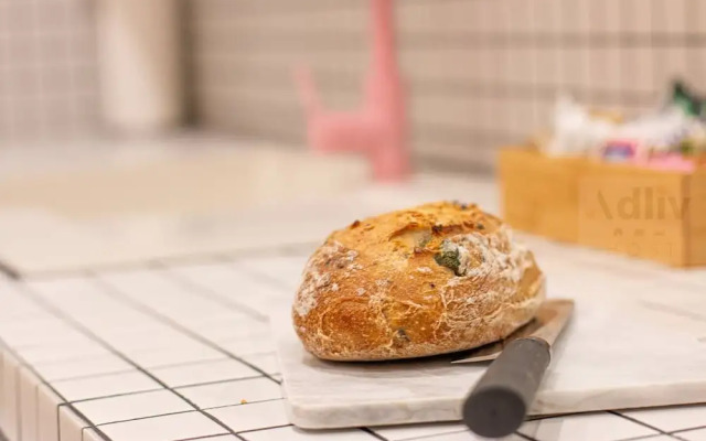 Stunning Chapel Margate Hideaway by Adliv