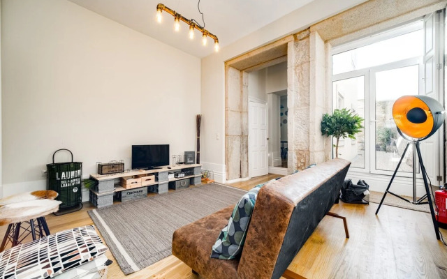 Nomad's Terrace & Spacious