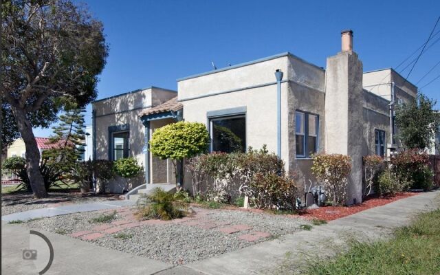Romantic House
