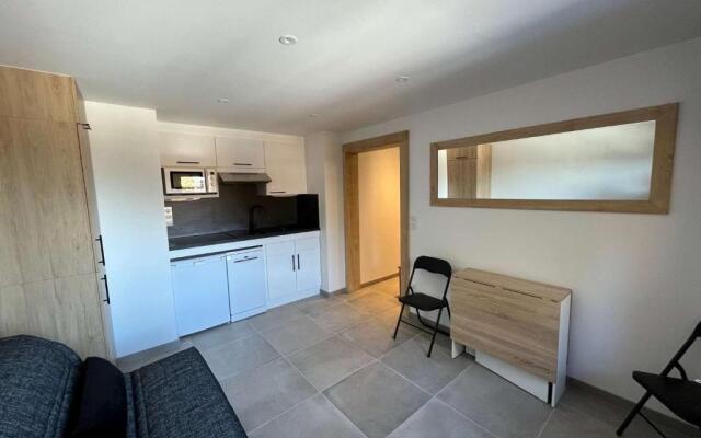 Appartement Méribel, 1 pièce, 2 personnes - FR-1-180-572