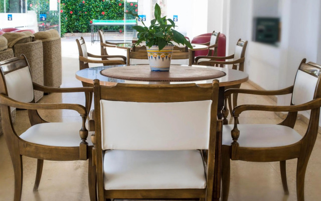 Gavimar Cala Gran Hotel and Apartments