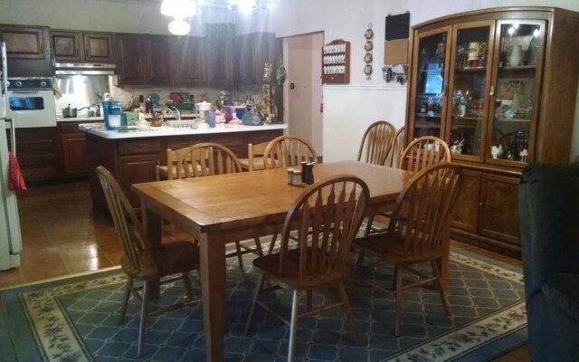 Fish & Loaves Bed and Breakfast