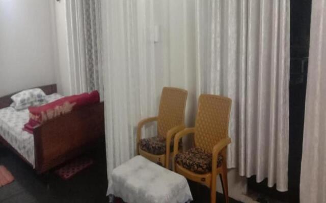 Thapa Homestay by StayApart