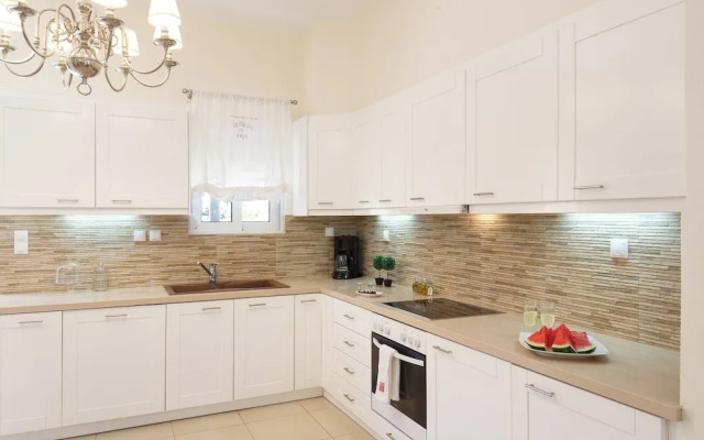 Luxury Villa Blanca With Sea View