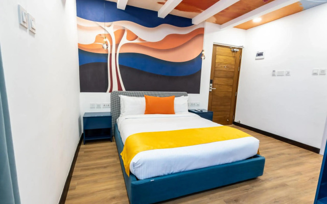 Kingfisher Nest Hotel Suites