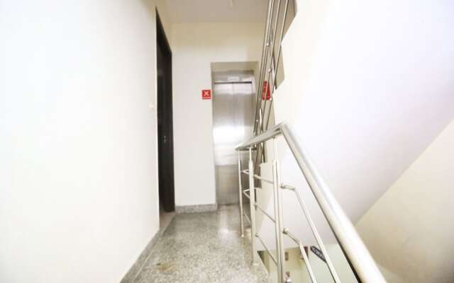 OYO 6720 Hotel Green Palace