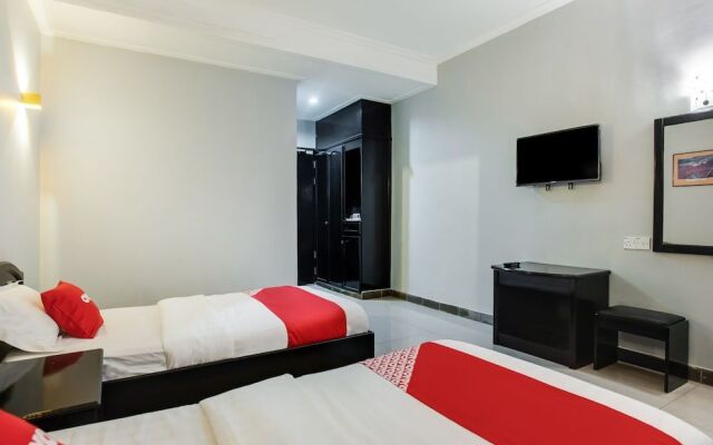 OYO 89568 Mangrove Hotel