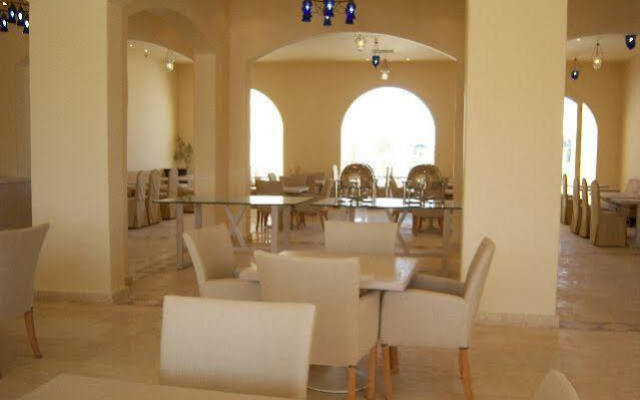 Pasadena Hotel & Resort