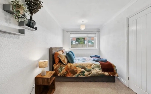 Knights Rest -beautiful Home in Dover With Parking