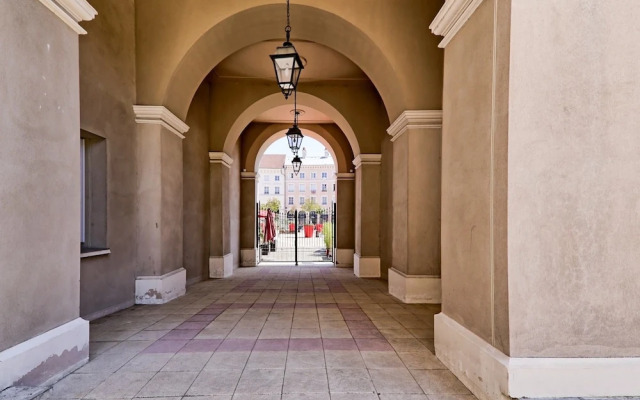 Parkside Apartment I