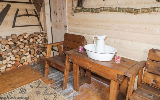 Bear Claw Lodge