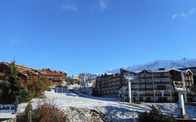 Studio in Huez, With Wonderful Mountain View