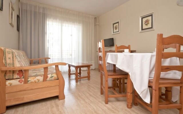 Apartamentos Royal 24