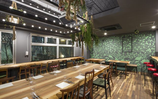 Turn Table Hostel