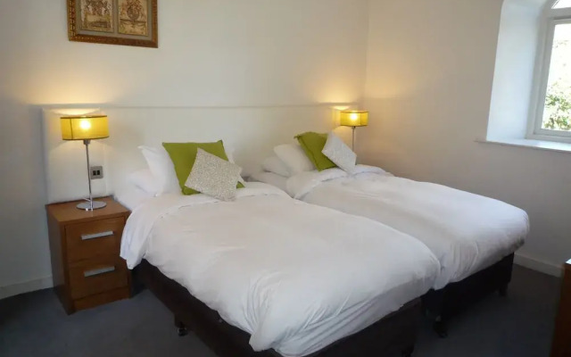 Castlemartyr Mews