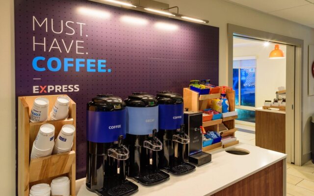 Holiday Inn Express Charleston by IHG