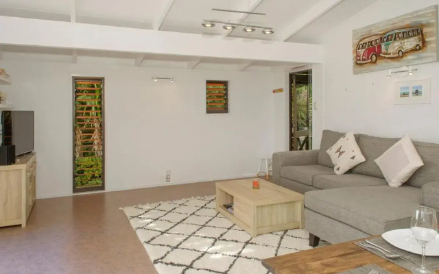 Beachside Beauty - Kuaotunu Holiday Home