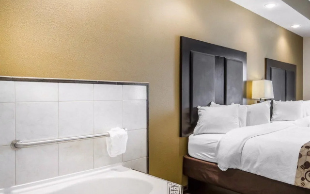 Comfort Suites