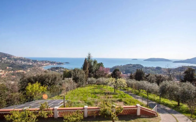 La Camelia Bianca B&B