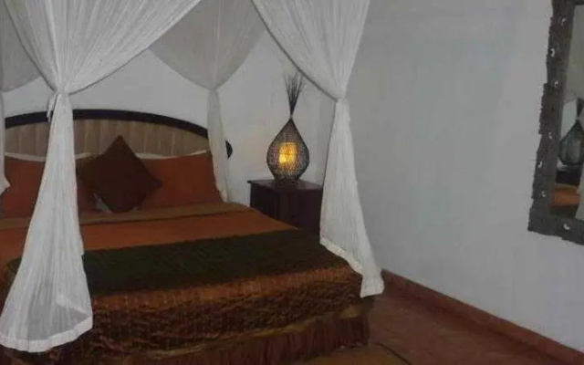 Villa Marlee – Guest Rooms – Kerobokan Kelod