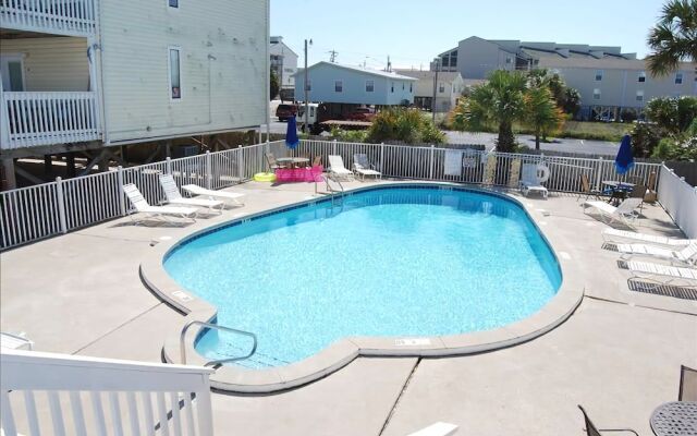 Moonraker 9 by RedAwning