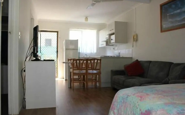 Bargara Beach Motor Inn