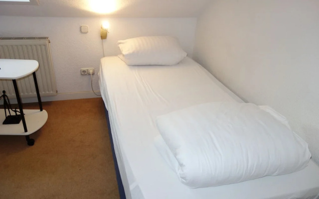 Tolstov Hotels
