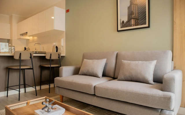 w Radiant 1BR w Private Balcony in Miraflores