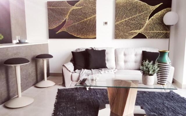 JVC Elegant and Cozy 1 Bedroom Apartment