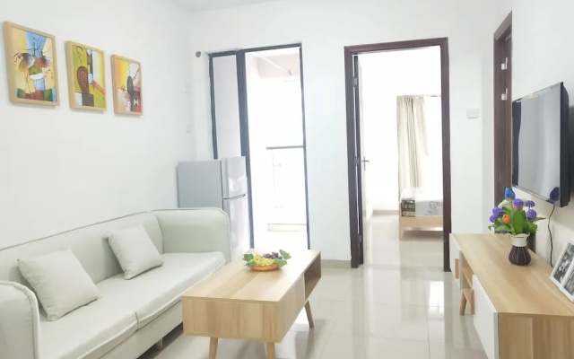 Gemmed Apartment
