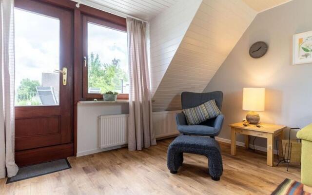 Apartment in Garding With Parking