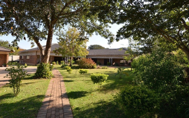 The Victoria Falls Deluxe Suites