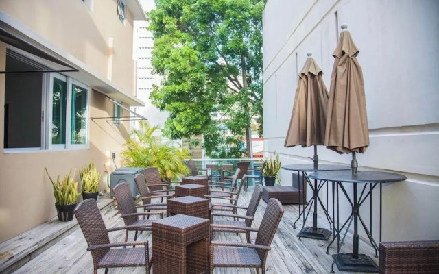 Casa Condado Hotel & Residences