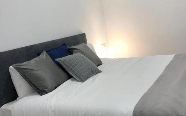 Nice Dreams House
