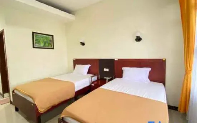 Hortus Inn Tawangmangu