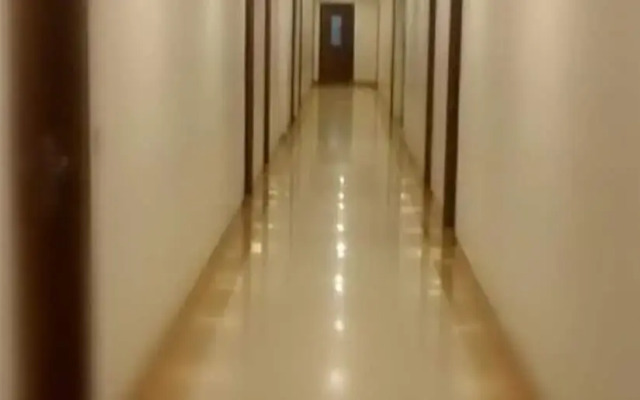 Hotel Apex Inn
