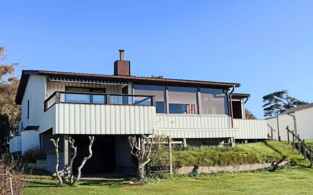 6 Person Holiday Home in Laholm-by Traum