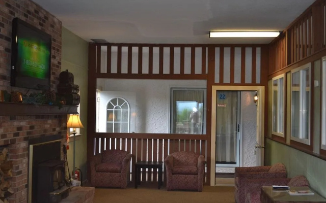 Henniker Motel