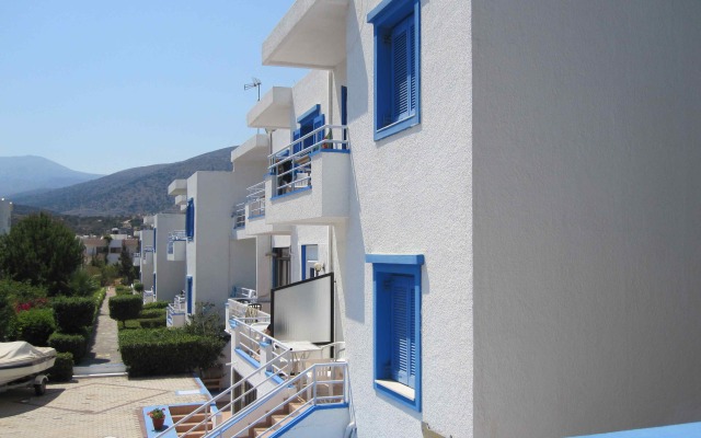 Amazones Villas Apartments