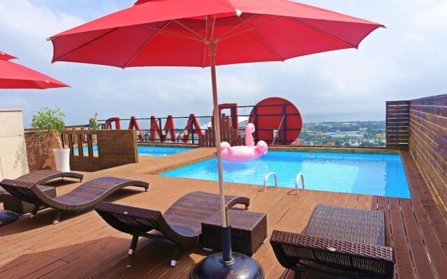 SweetMay Jeju Hotel