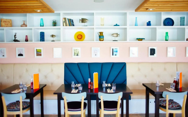 St Moritz Hotel